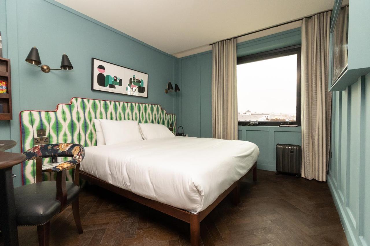 The Dean Galway Hotel ภายนอก รูปภาพ